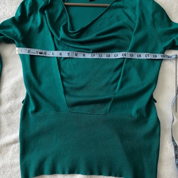 Green Draped Neck Sweater - Picture 5 of 8
